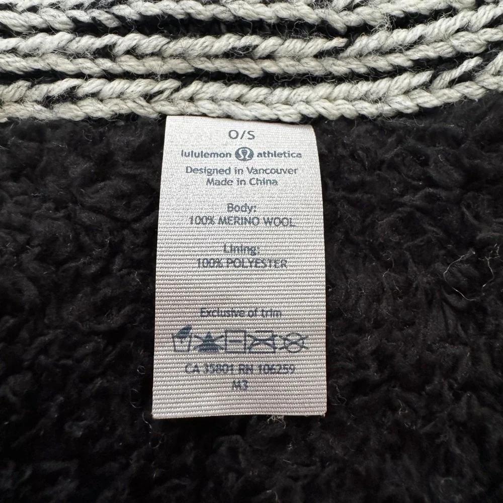 Lululemon Totally Toasty Neck Warmer Black Gray Merinon Wool Winter Snow Outdoor
